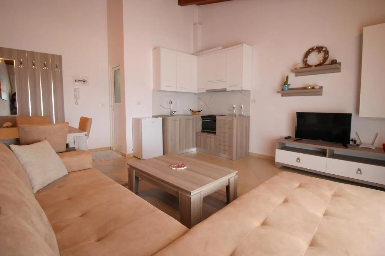 Atlantis Apartments Sarandë
